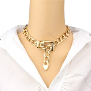 Collar con colgante de cadena geométrica gruesa y hebilla de aleación de zinc, estilo fiesta y moda - Product Image 1