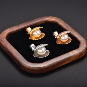 Collier pendentif de luxe en acier inoxydable pour femme, bijoux de luxe pour les fêtes avec breloques coquillages et perles, accessoires de bijoux DIY, vente en gros - Product Image 3