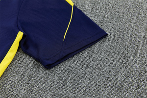 Maillots de football d'été 26/27 Brésil Personnalisés Tenue d'entraînement à manches courtes Col ras du cou Unisexe Respirant Polyester Séchage rapide - Product Image 5