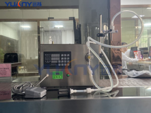 Dispensador cuantitativo de líquidos certificado CE, máquina de llenado de <span class=keywords><strong>agua</strong></span> <span class=keywords><strong>Mineral</strong></span> y leche, dispensador de aceite de botella de vidrio - Product Image 3