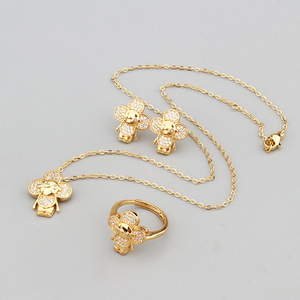 Juego de Joyería de Latón con Collar, Anillo y Aretes en Forma de Abejita, Estilo Palacio Europeo Americano, Más Vendido, para Accesorios Diarios - Product Image 4