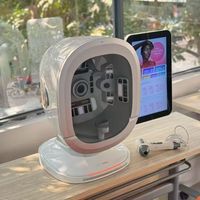 Appareil d'analyse cutanée intelligent K33 à triple objectif avec capture automatique 3 vues pour diagnostic du visage et du cuir chevelu, idéal pour les salons de beauté