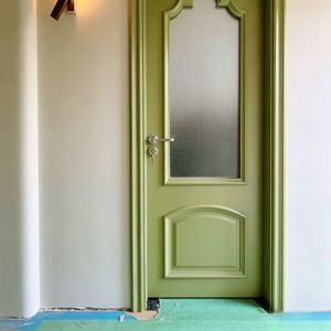 Puerta de Madera Compuesta Lacada Verde <span class=keywords><strong>Oliva</strong></span> con Vidrio Esmerilado Impermeable, Puertas Villa Slab - Product Image 6