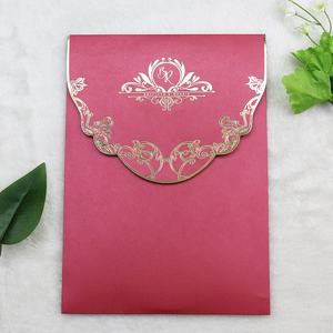 Carte d'invitation en acrylique transparent feuille d'or avec timbre chaud élégant personnalisé avec <span class=keywords><strong>enveloppe</strong></span> de poche en <span class=keywords><strong>dentelle</strong></span> rouge bordeaux - Product Image 4