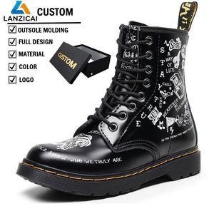 Bottes de créateur luxueuses, personnalisées, en cuir souple, avec motifs graffiti, en cuir véritable, bottes d'équitation, chaussures de <span class=keywords><strong>moto</strong></span>, design sur mesure - Product Image 1