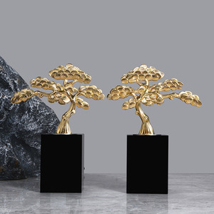 Adorno de Pino Estilo Chino, Arte Moderno en Cobre, Decoración para el Hogar, Sala de Estar, Entrada - Product Image 1