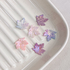 Hoja de arce colgante degradada en dos tonos con brillo subtil, nuevo accesorio para el cabello Hanfu DIY, material semielaborado para prendas tradicionales - Product Image 4