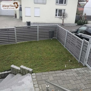 Clôture en composite bois-plastique avec poteaux en aluminium Euro pour extérieur - Product Image 6