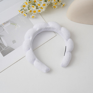 Tùy chỉnh của phụ nữ Sponge chăm sóc da headbands thời trang phụ nữ Twisted Knot trang điểm <span class=keywords><strong>Headband</strong></span> <span class=keywords><strong>Terry</strong></span> vải phụ nữ tóc phụ kiện - Product Image 5