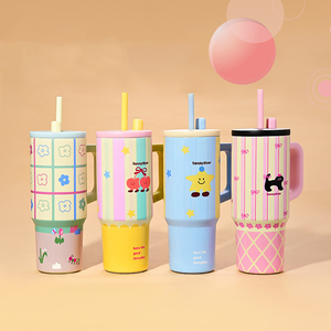 Mug de voyage 710 ml avec poignée imprimée motif dessin animé, en acier inoxydable 316 / intérieur en céramique, couvercle en PP, joint en silicone et paille - Product Image 1