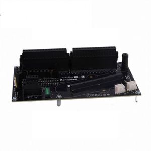 Module de sortie numérique 32 canaux 8C-TDOLA1, alimentation 24V CC pour la série Experion PKS 8 DCS - Product Image 1