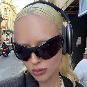 Gafas de Sol Cyberpunk Personalizadas con Logotipo 2025, Estilo Funcional Y2K para Hombre y Mujer, Protección UV400, Montura Mediana Extra Grande - Product Image 2