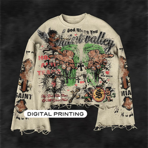 Maglietta Termica Personalizzata Stile Vintage Effetto Consumato a Manica Lunga con Grande Grafica Logo Stampata in DTG, Felpa a Nido d'Ape con Strappi per Uomo - Product Image 2