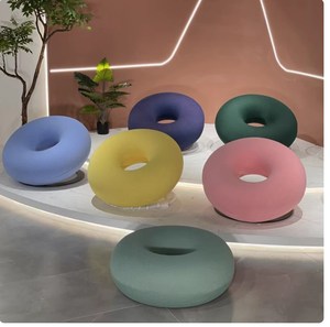 Puf Creativo Moderno para Sala de Estar, Taburete Redondo Suave Tipo Donut, Sofá Reclinable, Sofá Rojo para Niños, Sillón Infantil, Silla de Diseño - Product Image 2