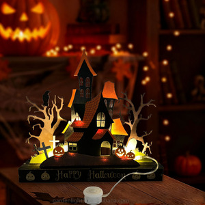 Lámpara LED de Mesa de Madera con Diseño de Casa Embrujada - Decoración para Fiesta de Halloween, Luz Nocturna Espeluznante, Funciona con Pilas, para Uso en Casa u Hotel, IP20 - Product Image 6