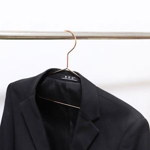 Cintres métalliques pour vêtements en or rose, personnalisés, en gros, pour adultes - Product Image 6