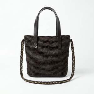 Bolso de hombro bohemio de rafia con asas de cuero, diseño abierto para uso diario en todas las estaciones - Product Image 1