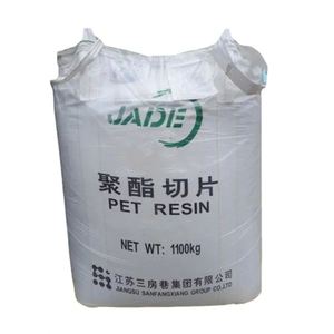 Granulés de polyester de qualité bouteille Jade PET CZ328 IV 0.87 – Résine PET vierge pour bouteilles de boissons gazeuses – Prix compétitif - Product Image 1