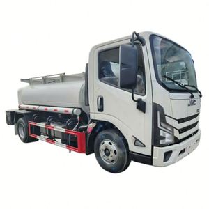 Camion-citerne de transport de carburant JMC 4x4 4x2 de petite taille 15001-30000L, neuf et personnalisable - Product Image 1