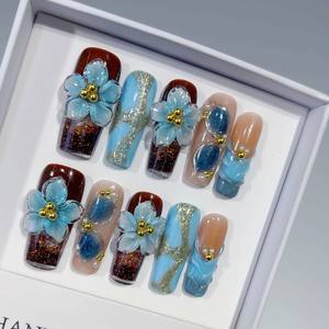 Uñas Postizas de Lujo con Purpurina Líquida, Hechas a Mano, con Diseño Romántico y Brillante, Flores 3D, Uñas Artificiales Delicadas en <span class=keywords><strong>Rosa</strong></span> y Azul - Product Image 3