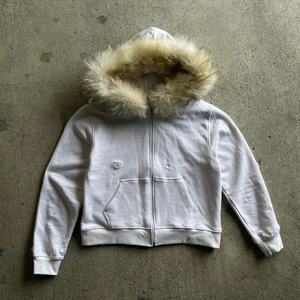 เสื้อฮู้ดดี้ผ้าฝ้ายคุณภาพสูงแบบมีซิป แต่งขนเฟอร์เทียม ทรงโอเวอร์ไซส์ ขาดๆ แบบวินเทจ สกรีนโลโก้แบรนด์ตามสั่ง ขายส่ง - Product Image 3