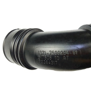 Tuyau d'<span class=keywords><strong>admission</strong></span> d'air automobile 1371 7599 294 pour BMW E90 E91 E92 E93 X1 OEM 13717599294 - Product Image 2