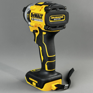 <span class=keywords><strong>Clé</strong></span> à chocs sans balais <span class=keywords><strong>Dewalt</strong></span> DCF922 500 N.m <span class=keywords><strong>1</strong></span>/<span class=keywords><strong>2</strong></span>'' Légère NOUVELLE <span class=keywords><strong>Clé</strong></span> à chocs à couple élevé 2500 tr/min - Product Image 3
