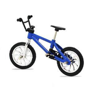 Doigt <span class=keywords><strong>Skate</strong></span> Vélo <span class=keywords><strong>BMX</strong></span> Jouets Classiques En Métal Doigt Vélo Kits Haute Qualité <span class=keywords><strong>BMX</strong></span> Mini Vélo Jouets VÉLO MOTOCROSS - Product Image 5