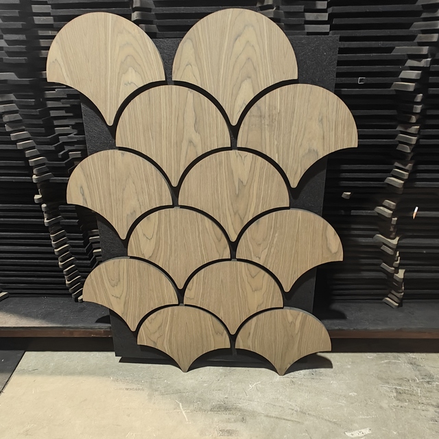 Modern Design Solid Wood Veneer Acoustic Panels MDF Soundproof Board with 3D Capabilities for Hotels
