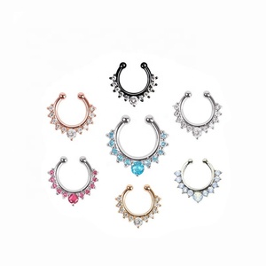 Venta caliente al por mayor Color cristal ninguno Piercing joyería del cuerpo para las mujeres estilo indio mujeres Rhinestone falso nariz anillo - Product Image 5