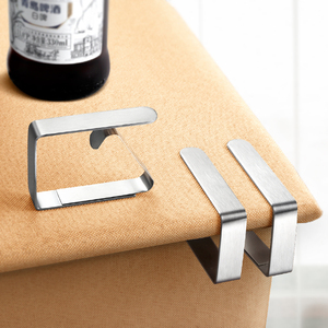 Clips de <span class=keywords><strong>nappe</strong></span> en acier inoxydable, supports de <span class=keywords><strong>nappe</strong></span> en métal robustes, pinces antidérapantes pour pique-nique en plein air, patio, mariage et fête - Product Image 3