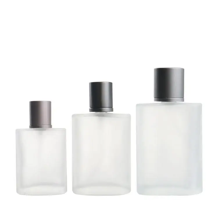 Nouveau design de luxe recyclable 30ml 50ml 100ml flacon pulvérisateur plat carré flacon de parfum en verre dépoli avec bouchon de pulvérisation de la pompe