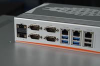 Contrôleur industriel PC 8DI 8DO à écran tactile capacitif de 19 pouces