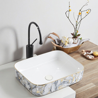 Lavabo de salle de bain rectangulaire en céramique artisanale avec motif doré de luxe, lavabo de table, lavabo d'art