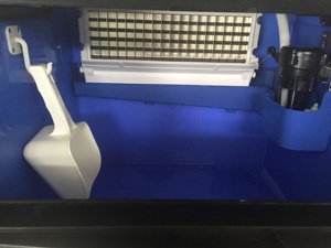 Suministro de fábrica Máquina para hacer cubitos de hielo 100kg Máquina de tubos de hielo de alta calidad para negocios - Product Image 6