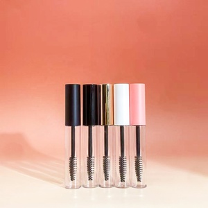 La bouteille transparente <span class=keywords><strong>contient</strong></span> 10ml de cils; <span class=keywords><strong>il</strong></span> est recyclable et facile à transporter. - Product Image 2