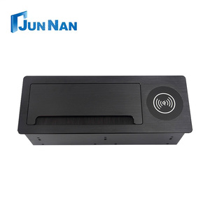 Hiện đại sạc thông minh cắm phổ ổ cắm nhôm 3 cửa hàng <span class=keywords><strong>USB</strong></span> Cổng ổ cắm điện - Product Image 6