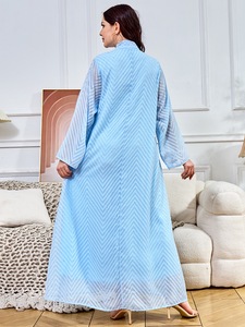 Robe longue Abaya Maxi de style ethnique moyen-oriental pour femmes, en polyester, avec col perlé, ourlet large à motifs floraux, tenue de soirée formelle et modeste - Product Image 5