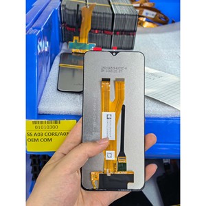 Écran LCD de remplacement pour <span class=keywords><strong>Samsung</strong></span> Galaxy <span class=keywords><strong>A03</strong></span> Core, pièces de réparation d'écran Full HD, vente en gros fabricant - Product Image 3
