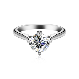 Anillo de Compromiso Clásico para Mujer en Plata 925 con Moissanita, Corte Brillante Redondo, Engaste de Garras - Product Image 1