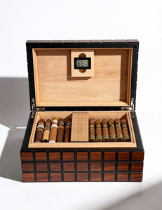 Humidor de <span class=keywords><strong>Madera</strong></span> para Cigarros <span class=keywords><strong>Rubik</strong></span> Cube, Bandeja Divisora de Cedro Español, Higrómetro Digital, Caja de Lujo para Entusiastas y Coleccionistas de Cigarros - Product Image 4