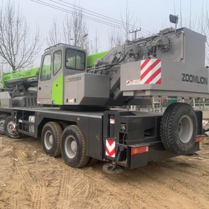 Grue de chantier lourde de 50 tonnes Zoomlion ZTC500H552 en stock à vendre - Product Image 4