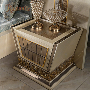 Opulento Juego de Cama <span class=keywords><strong>Barroco</strong></span> Turco con Incrustaciones de <span class=keywords><strong>Espejo</strong></span>, Mesitas de Noche Tapizadas en Beige y <span class=keywords><strong>Dorado</strong></span> Incluidas, Muebles de Dormitorio de Lujo - Product Image 4