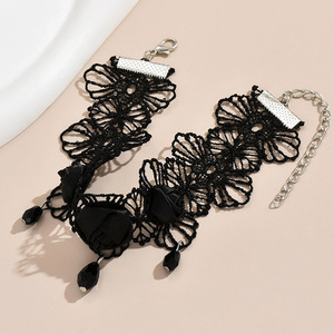 <span class=keywords><strong>Tobillera</strong></span> <span class=keywords><strong>de</strong></span> encaje negro con rosas para mujer, estilo gótico/vintage, con cuentas florales huecas, joyería para el pie, pulsera <span class=keywords><strong>de</strong></span> tobillo personalizada <span class=keywords><strong>de</strong></span> moda para uso diario - Product Image 3