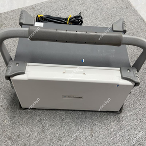 Analyseur de spectre HP/AGILENT/KEYSIGHT N1996A 100KHZ-6GHZ Opt 506 (6GHz) En bon état d'occasion - Product Image 4