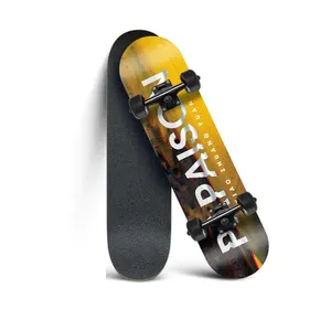 Campioni gratuiti All'ingrosso Impermeabile di Skateboard Personalizzati Griptape deck ruote