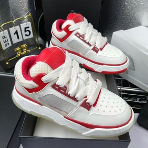 Combinaison de couleurs rouge et blanc, chaussures plateforme luxueuses sur mesure de haute qualité. Chaussures de sport de marque de créateur de mode - Product Image 1
