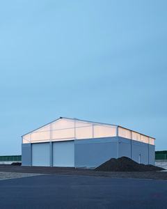 Легкие стальные конструкции для цехов, складов, офисных зданий, спортзалов: сварные стальные профили PEB, <span class=keywords><strong>H</strong></span>-образные, C, Z-образные, сэндвич-панели - Product Image 5