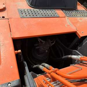 รถขุดญี่ปุ่นคุณภาพสูงนำเข้า HITACHI ZX360 รถตีนตะขาบสำหรับงานก่อสร้าง 36 ตัน รุ่นปี 2022 - Product Image 5