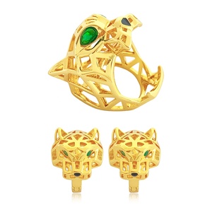 Accessori da donna gioielli in acciaio inox animale leopardo oro placcatura in oro set orecchino e anello per le donne e gli uomini - Product Image 1